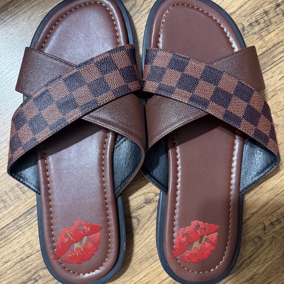 Brown Checkered Slide Sandals - Picture 1 of 1